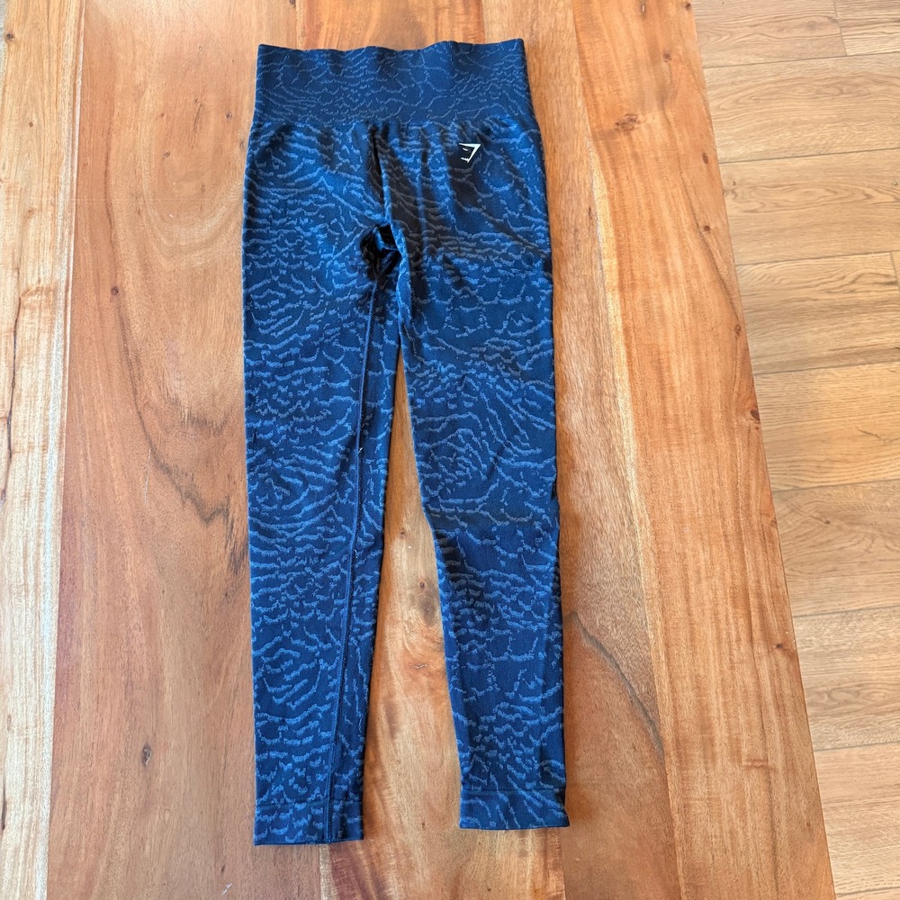 Gymshark Women's Black/Gray Animal‎ Print Booty Cinch Leggings Size S